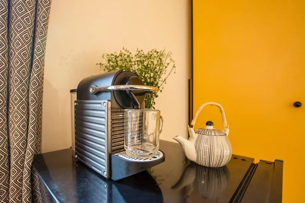 Apartment Charming Le Marais Retro Paris